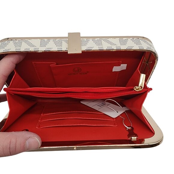 Wendy Keen Clutch Signature Print Red Interior NWT - Picture 3 of 5